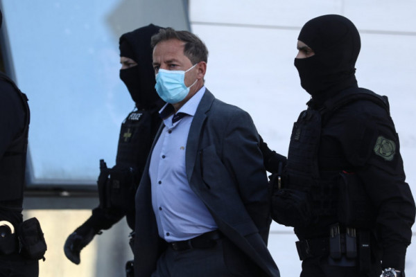 Είχε σεξουαλικές σχέσεις με ανήλικους, κατέθεσε πρώην ερωμένη του Λιγνάδη