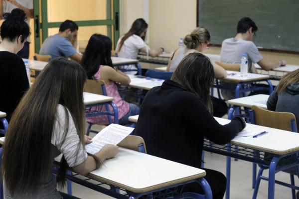 Υπουργείο Παιδείας: Ποιες απουσίες μαθητών θα σβηστούν | tanea.gr
