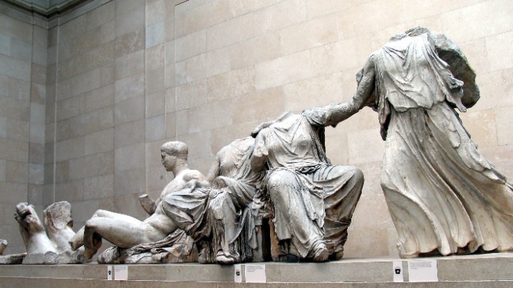Μενδώνη: Ανιστόρητοι οι ισχυρισμοί του Βρετανικού Μουσείου για τα Γλυπτά του Παρθενώνα | tanea.gr