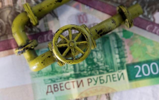 Οι μισοί πελάτες της Gazprom άνοιξαν λογαριασμούς στην Gazprombank