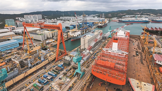 Η άλλη μεγάλη πρωτιά