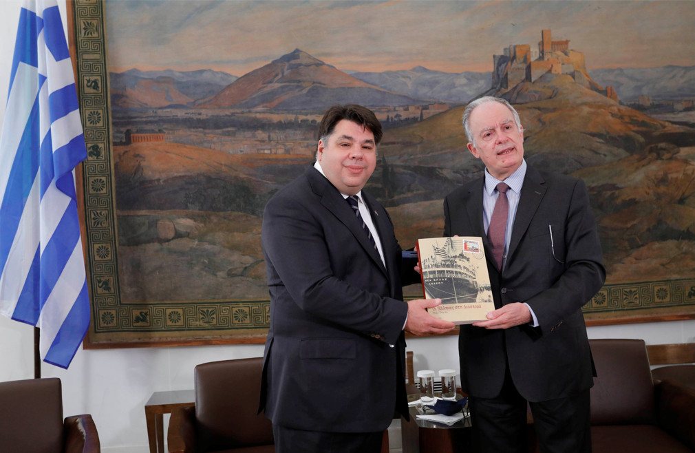 Μηνύματα στην Τουρκία από Τασούλα – Συνάντηση με τον πρέσβη των ΗΠΑ