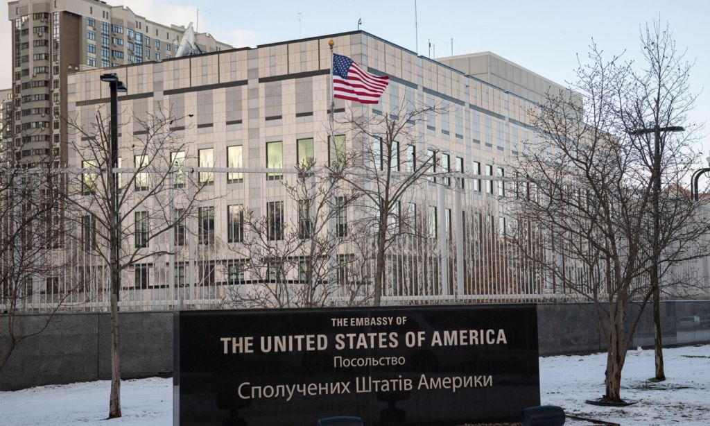 Η Ουάσινγκτον ανοίγει εκ νέου την πρεσβεία της στο Κίεβο