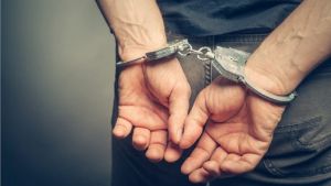 Συνελήφθη λιμενικός για υπόθεση ναρκωτικών