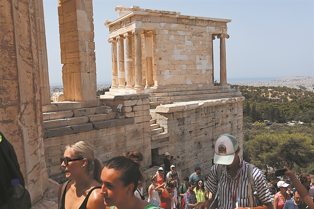 Ο τουρισμός βαδίζει ακάθεκτος προς έσοδα - ρεκόρ | tanea.gr