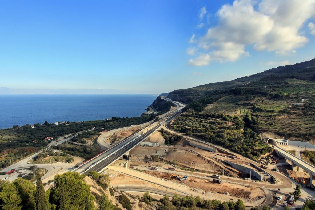 Ολυμπία Οδός: Μήνυμα στους οδηγούς για την έξοδο του τριημέρου εν μέσω κακοκαιρίας