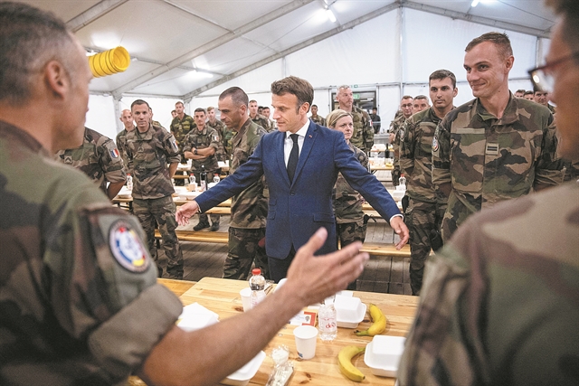 «Ο Ζελένσκι θα πρέπει να διαπραγματευτεί με τη Ρωσία»