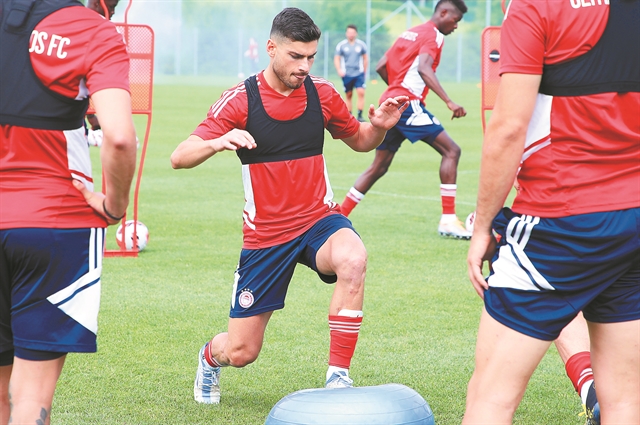 Ο Κορδόν λύνει τον γρίφο του κόκκινου πάγκου