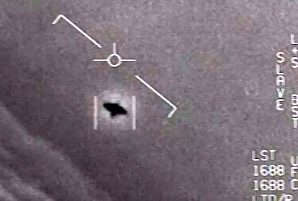 UFO: Ο επικεφαλής της μελέτης του Πενταγώνου ήρθε από άλλο πλανήτη