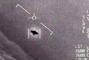 UFO: Ο επικεφαλής της μελέτης του Πενταγώνου ήρθε από άλλο πλανήτη