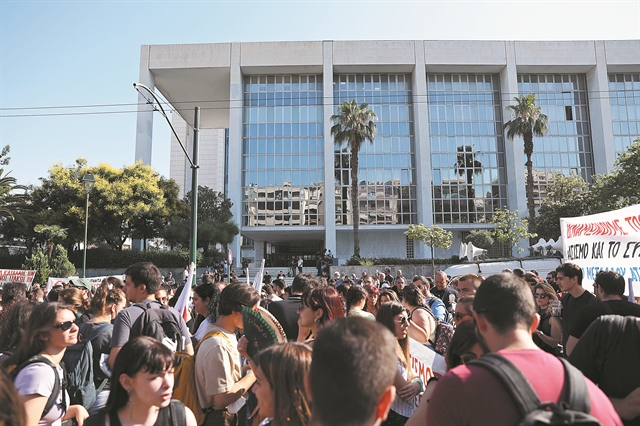 Το στοίχημα παραγραφών και αποφυλακίσεων