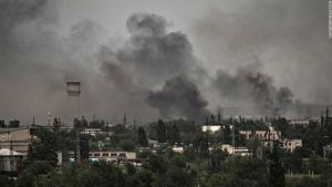 Ουκρανικές δυνάμεις βομβάρδισαν ρωσικό χωριό