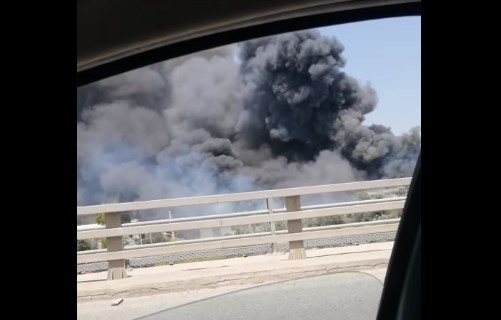 Φωτιά στο Μενίδι: Πυρκαγιά ξέσπασε σε εργοστάσιο | tanea.gr