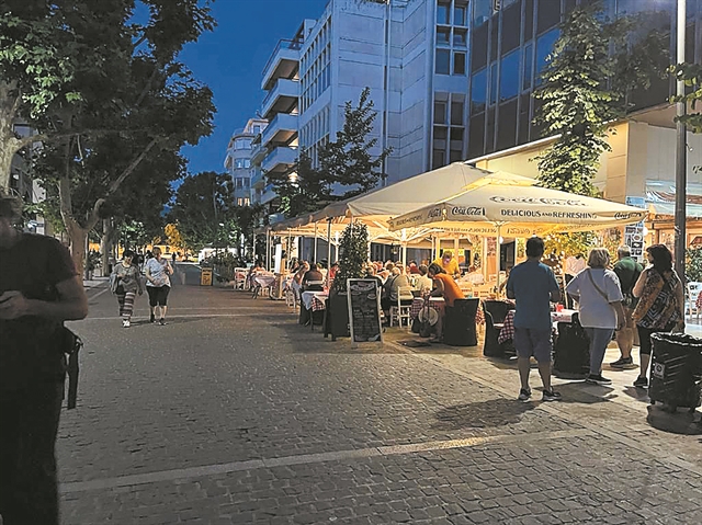 Με την υπογραφή του Κώστα Τσόκλη…