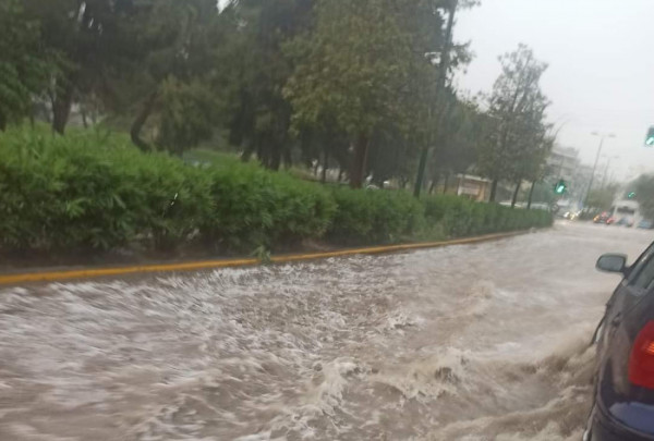 Καταιγίδα και χαλαζόπτωση στην Αθήνα – Πλημμύρες στη Θεσσαλονίκη