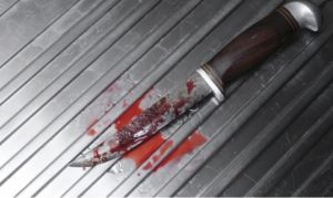 Καλλιθέα: Στη ΜΕΘ ο άνδρας που βρέθηκε μαχαιρωμένος σε διαμέρισμα