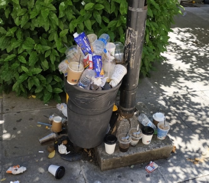 νεαρός παρουσιάζει απώλεια βάρους ιδανικά λεπτές σταγόνες