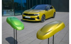 Opel Astra: Το κίτρινο χρώμα και πως ένα μπουκαλάκι 200 ml άλλαξε το τελικό αποτέλεσμα