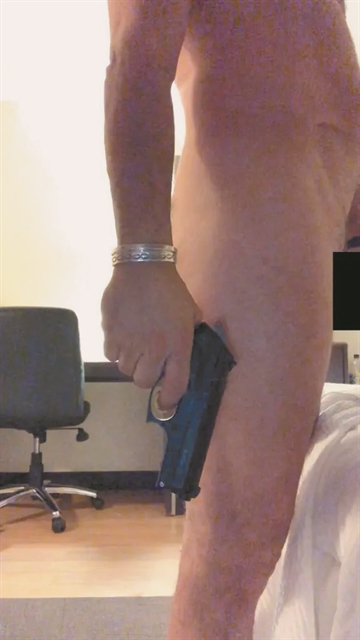 Το όπλο, η πόρνη καιο γιος του Μπάιντεν