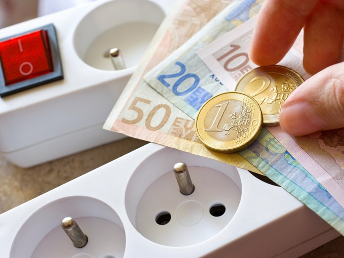 Άνοιξε η πλατφόρμα για την αποζημίωση λογαριασμών ρεύματος έως 600 ευρώ