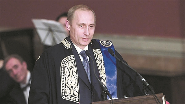 Από τον Σοϊλού ο δεύτερος γύρος της επίθεσης