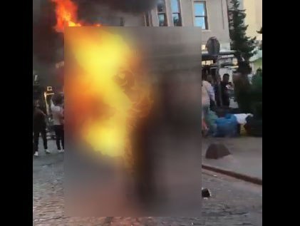 Τουρκία: Νεαρός αυτοπυρπολήθηκε στην Κωνσταντινούπολη