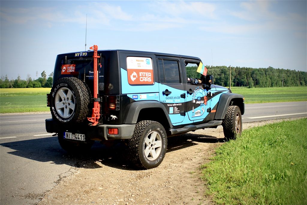 Jeep: Από το Ταίναρο έως το βορειότερο άκρο της Ευρώπης