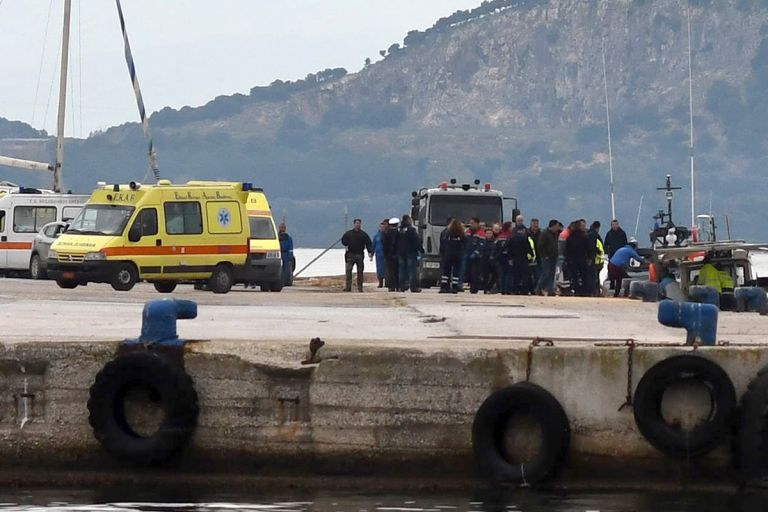 Τραγωδία στη Θεσσαλονίκη: ΙΧ έπεσε στη θάλασσα – Νεκροί οι δύο επιβαίνοντες | tanea.gr