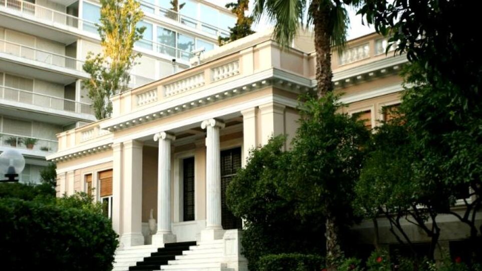 Γιάννης Οικονόμου: Η ελληνική είναι γλώσσα της ελευθερίας και του δικαίου