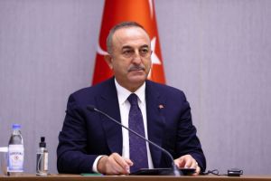 Τσαβούσογλου: Αμφισβητούμενη η κυριαρχία των νησιών στο Αιγαίο