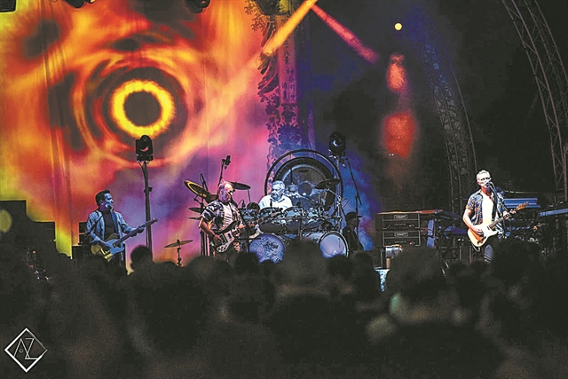 Η ηχώ των Pink Floyd στην Τεχνόπολη