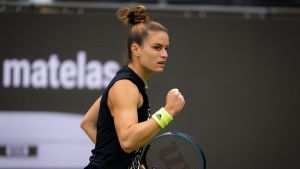 Σάκκαρη – Χάιβς 2-0: Μπήκε αγριεμένη η Μαρία στο Wimbledon