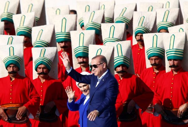Τουρκία: Δύσκολα τα πράγματα για τον Ερντογάν – Δεν συγκεντρώνει ούτε 30% σε νέα δημοσκόπηση