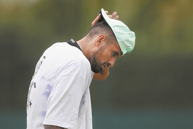 Στην Ταϊλάνδη και στην Αυστραλία…