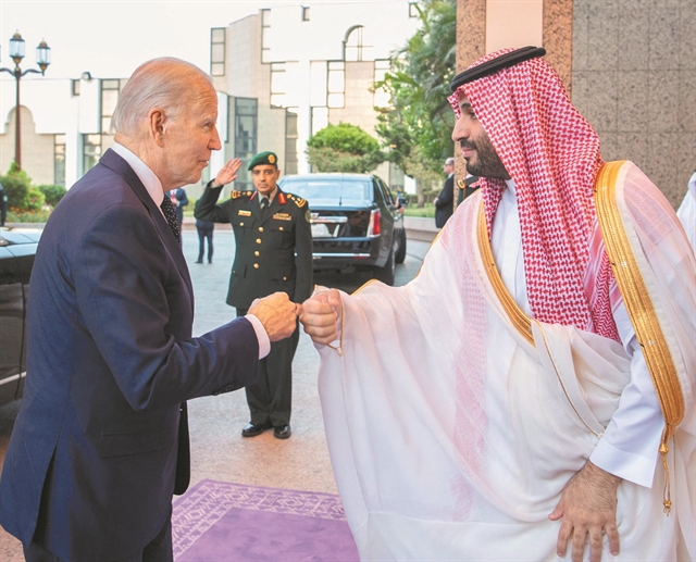 Μυστικά, ψέματα και επιστροφή με άδεια χέρια