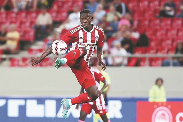 Στον αστερισμό του Μαντί Καμαρά…