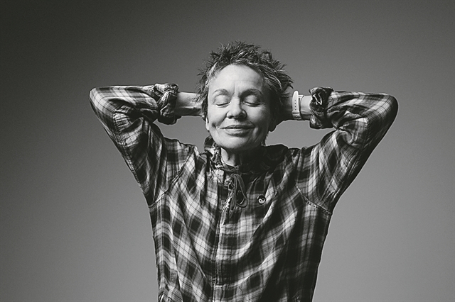 Η αντισυμβατική Λόρι Αντερσον την Κυριακή στο Ηρώδειο