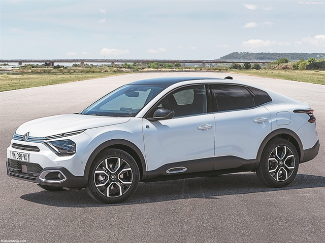 ΝΕΑ CITROEN e-C4 X και C4 X: ΣΤΗΝ ΕΛΛΗΝΙΚΗ ΑΓΟΡΑ ΤΟ 2023