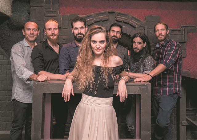 «To συναίσθημα της συναυλίας είναι ο γλυκός εθισμός»