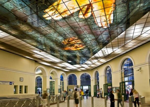 Ψέκασε μέσα σε βαγόνι του Μετρό με σπρέι πιπεριού