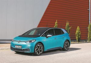 Νέα έκδοση με αυτονομία 549 χλμ.