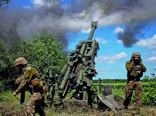 Ντονέτσκ: Ιαχές πολέμου από τους αυτονομιστές