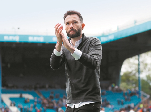 Ο μικρός «γιος» τού Μπιέλσα και η «gen X» των πάγκων