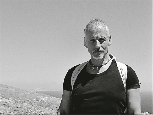 «Οσο γρήγορα κυλάει το νερό, να γυρίσεις πίσω»