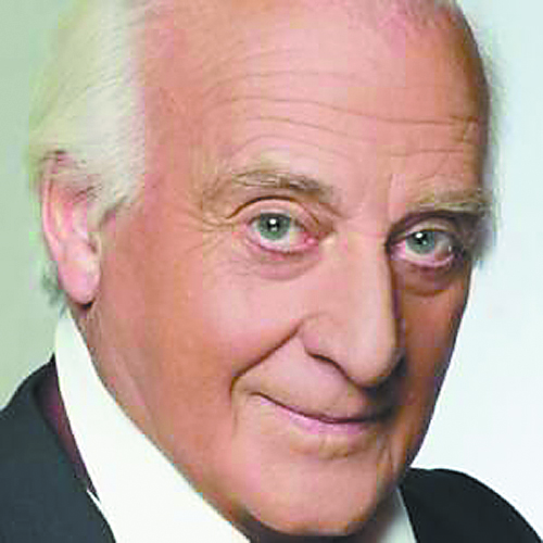 Ο Γ. Χατζηνάσιος στο Ηρώδειο για τα 50 χρόνια μουσικής