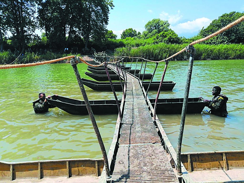 Εrasmus από τις Ενοπλες Δυνάμεις