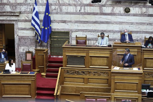 Βουλή: Πέρασε κατά πλειοψηφία το ν/σ για τα ΑΕΙ | tanea.gr