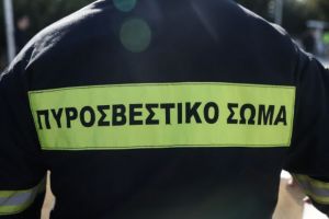 Εκατοντάδες κλήσεις στην Πυροσβεστική μετά την κακοκαιρία