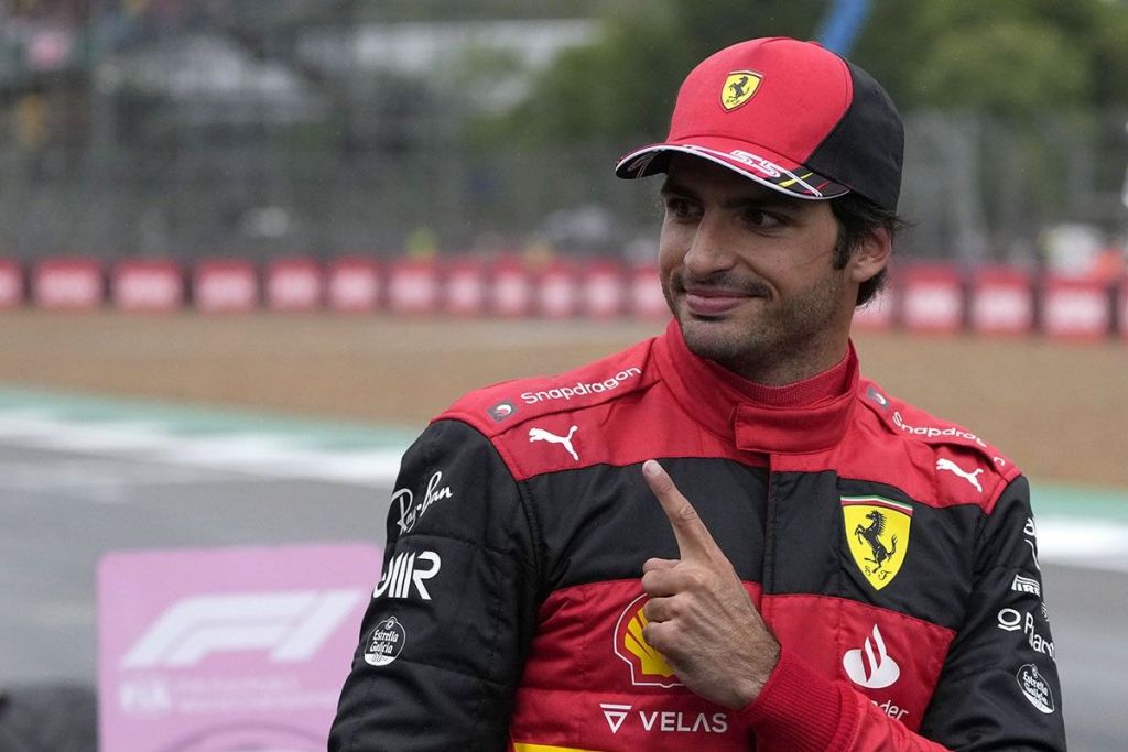 Formula1: Η Ferrari έχει το προβάδισμα, με την pole position του Κάρλος Σάινθ