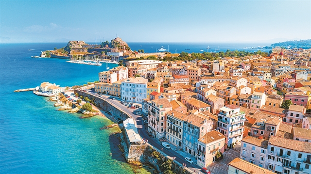 Ο πόλεμος της… παντόφλας